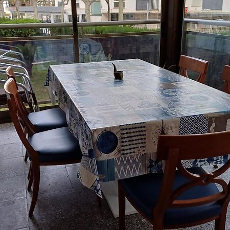 Apartamento En 1ª Linea De Mar En Салоу Екстериор снимка
